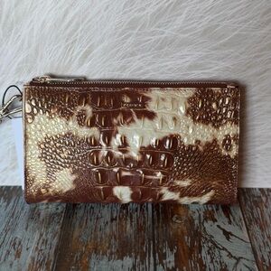 Brahmin Daisy Wristlet Melbourne Summer Rodeo NWT Price firm!